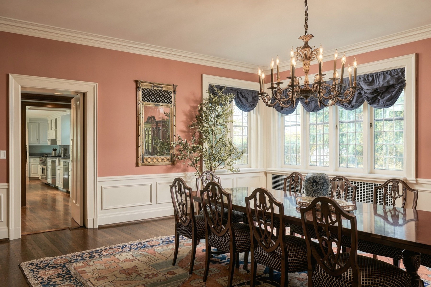 Formal dining room